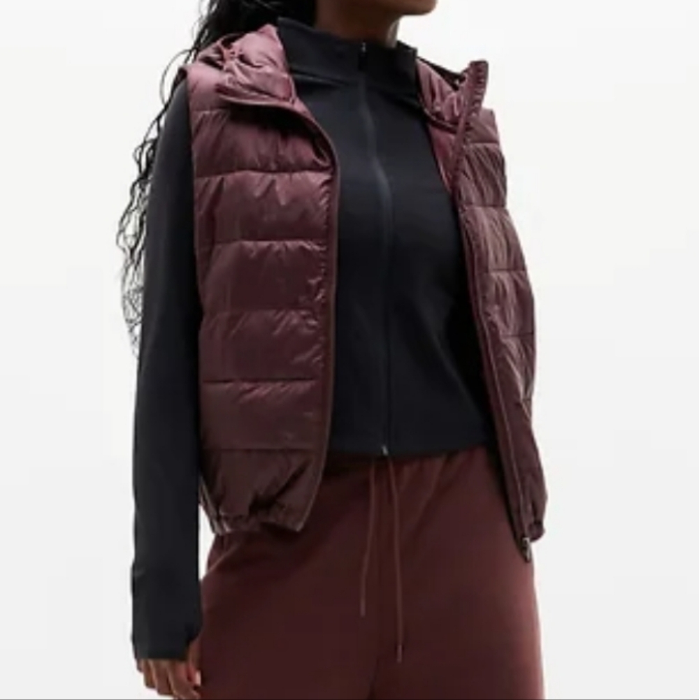 Athleta Aire Puffer Vest with Hood Packable Water Repellent Size XL